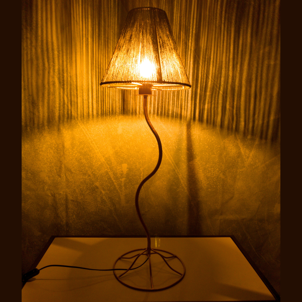 Ardhi Earth Tree Table Lamp