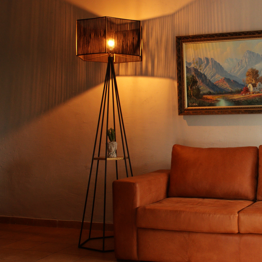 Ardhi Veno Floor Lamp