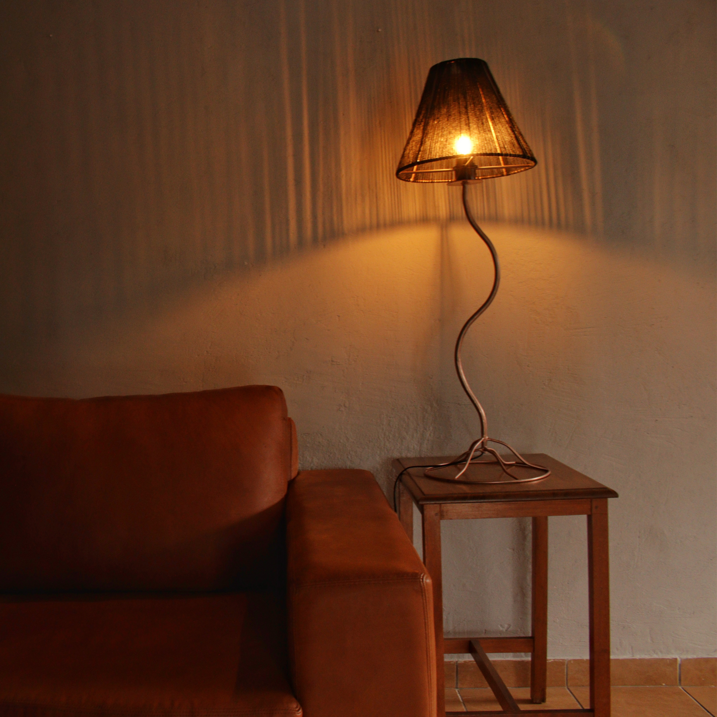 Ardhi Earth Tree Table Lamp