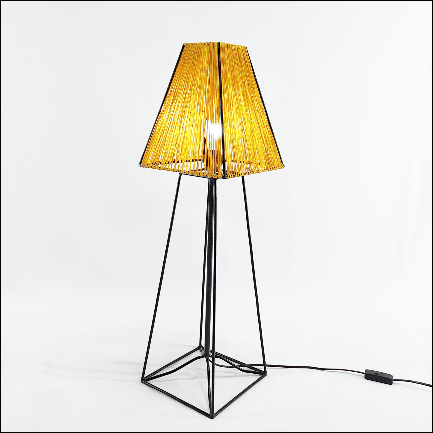 Emmarias Table Lamp