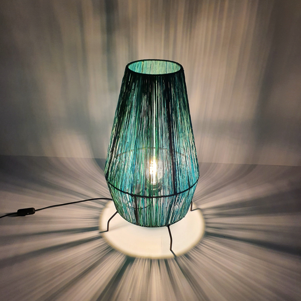 Ardhi Manu Table Lamp - Large