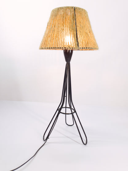 Ardhi Rascali Table Lamp