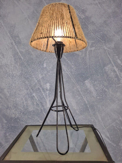 Ardhi Rascali Table Lamp