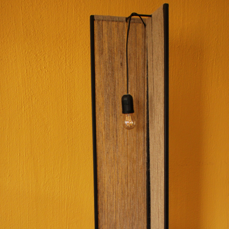 Ardhi Rusqe Corner Floor Lamp