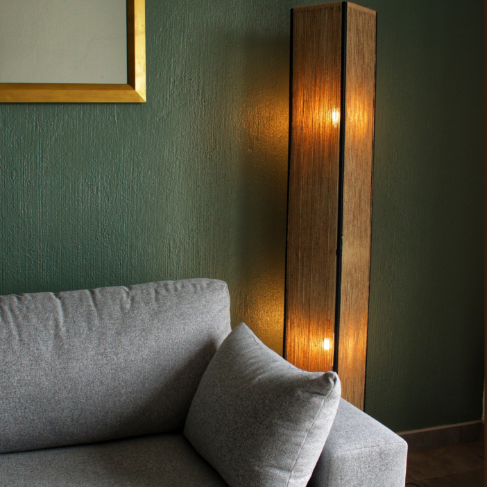 Ardhi Rusqe Corner Floor Lamp