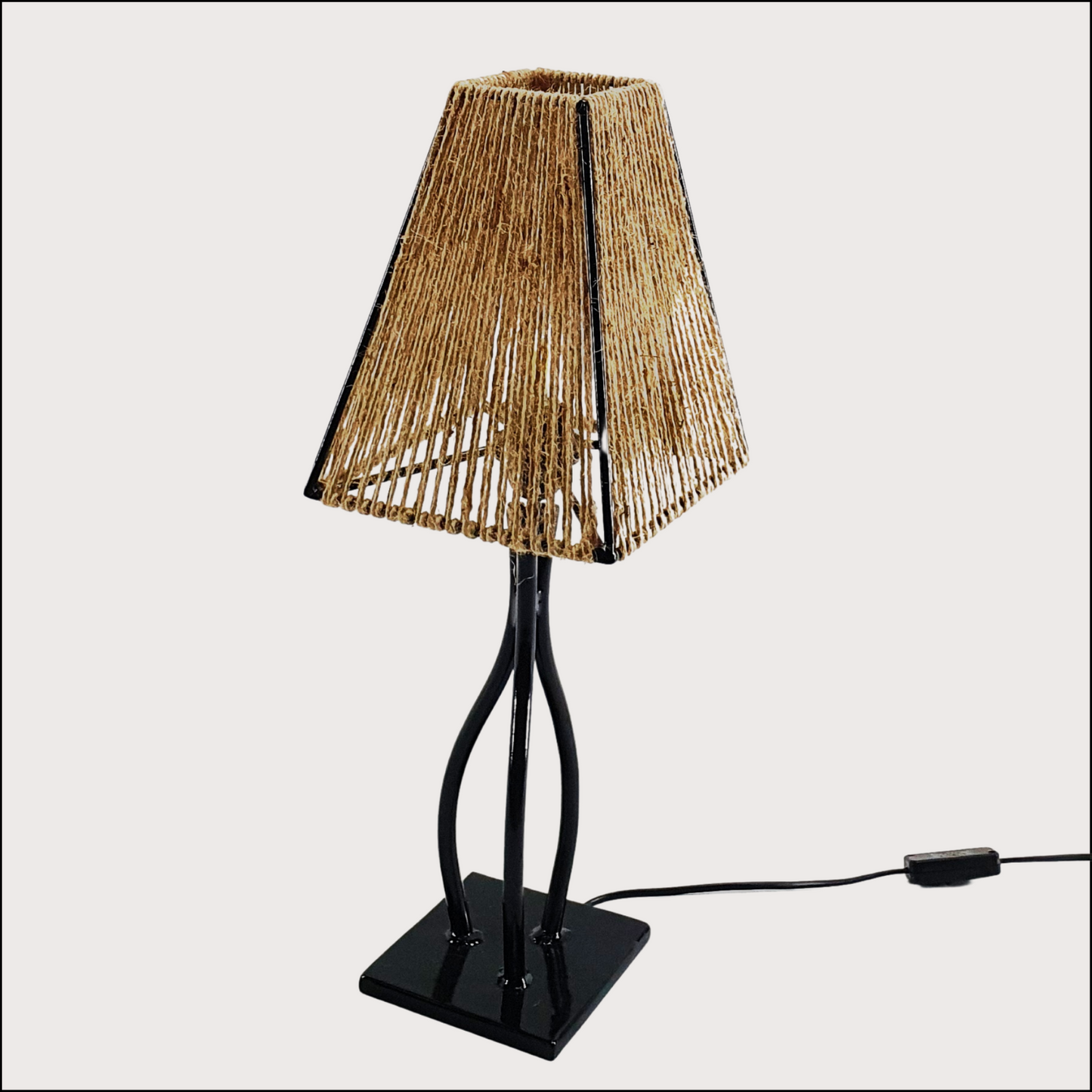 ARDHI SUZA SIDE LAMP