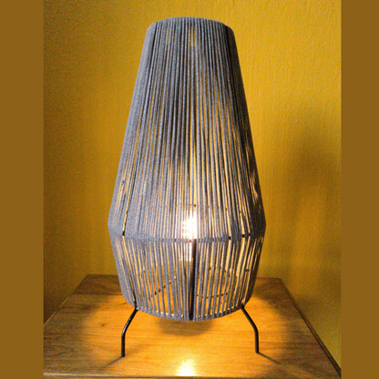 Manu Table Lamp