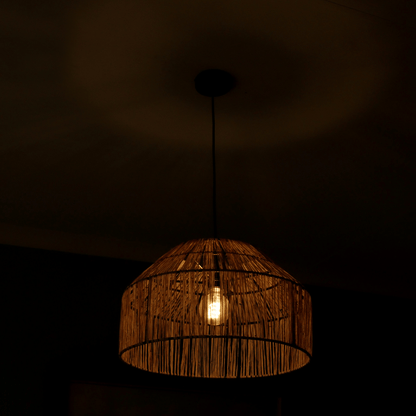 Ardhi Russe Pendant light
